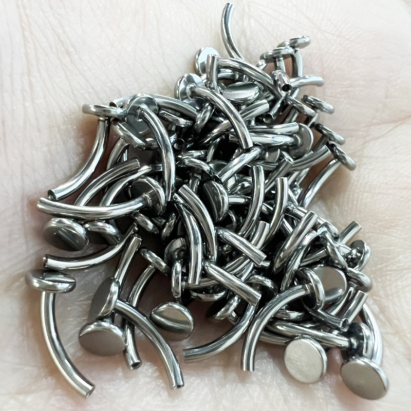 Zesen F136 Titanium Lip Nail Pointed Cone Flat Tiger Tooth Nail Devil Nail G23 Titanium Alloy Human Body Piercing Ear Bone Nail - Image 4