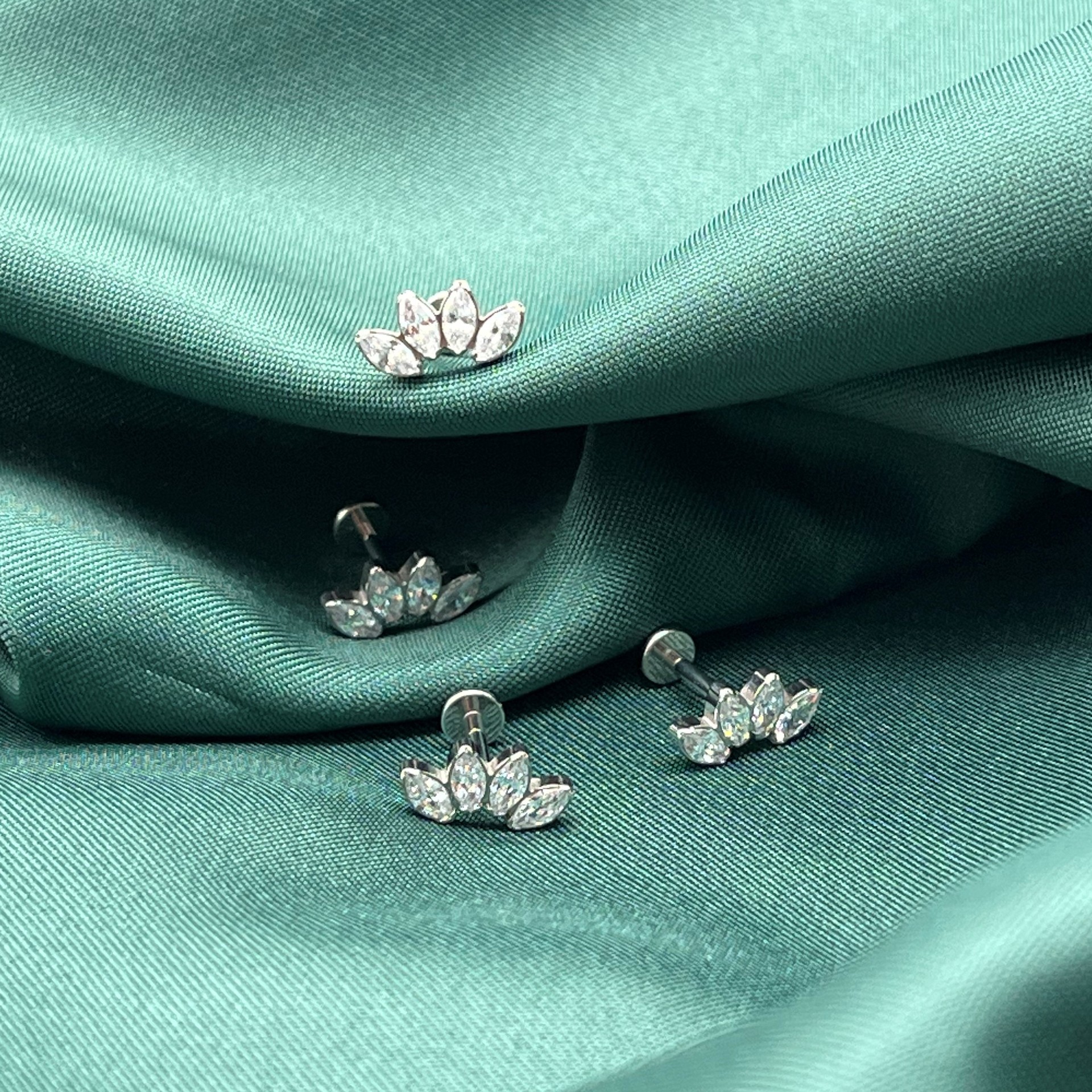 G23 Titanium Horse Eye Lip Nail Zircon Ear Bone Stud Crown Three Leaf Four Leaf Stone Earring Titanium Alloy Jewelry - Image 3