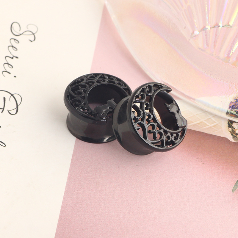 Black Cat on the Moon Stainless Steel Double Horn Ear Expander - 16mm Cartilage Earring - Image 3