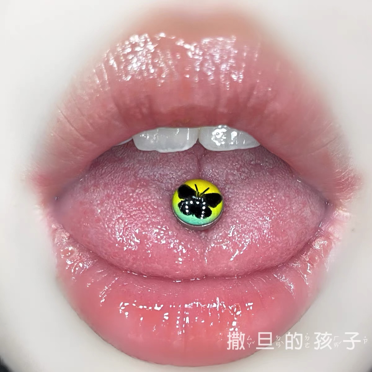 First Love Letter Butterfly Titanium Steel Tongue Nail Barbell 16mm 1.6mm Sweet Cool Tongue Ring Wholesale - Image 3