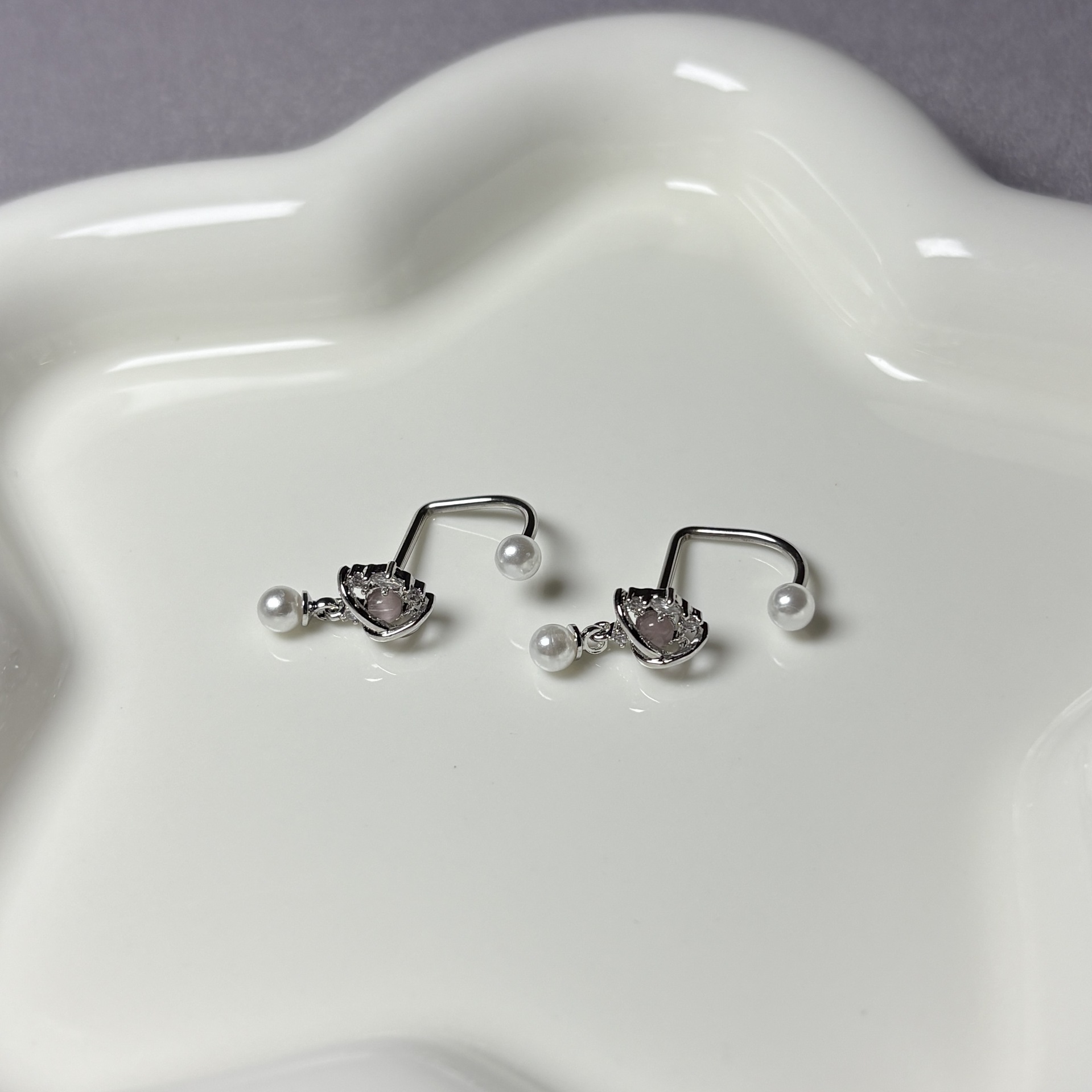 Star Chain Cat's Eye Diamond D-Ring Lip Ring 316L Surgical Steel Lip Nail Hot Girl Piercing Jewelry - Image 4