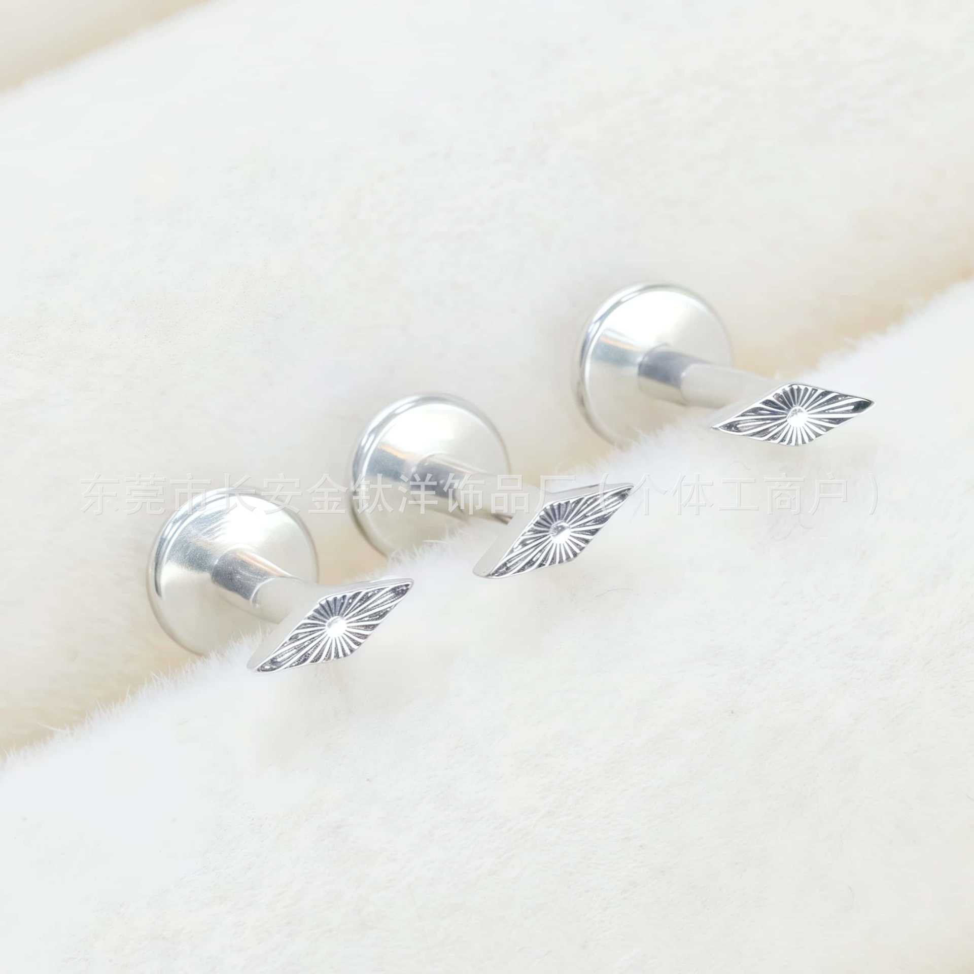 F136 Titanium Radiating Rhombus Mini Earrings Lip Nails Nose Nails Cochlear Nails Ear Bone Nails G23 Titanium Alloy Piercing Jewelry - Image 4