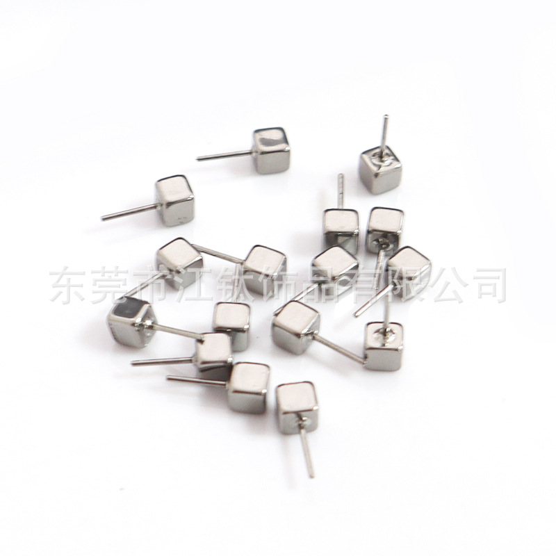 Titanium Flat Back Lip Labret Stud Ear Cartilage Stud Plug Earring Body Piercing Jewelry - 0.8x12mm - Image 3