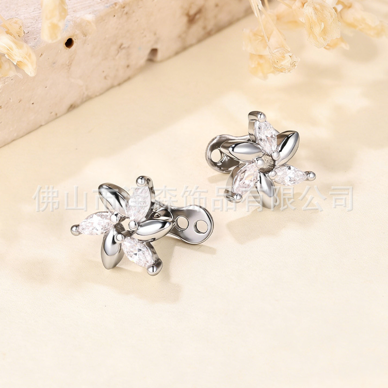Star Shape Zircon Inlaid Implant Nail 316L Stainless Steel Body Piercing Jewelry - Image 2