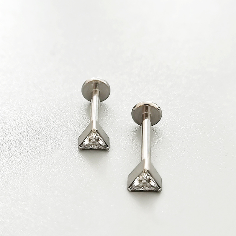 F136 Triangular Lip Nail Ear Bone Nail Zircon G23 Titanium Alloy Ear Nail Customized Piercing Jewelry - Image 2