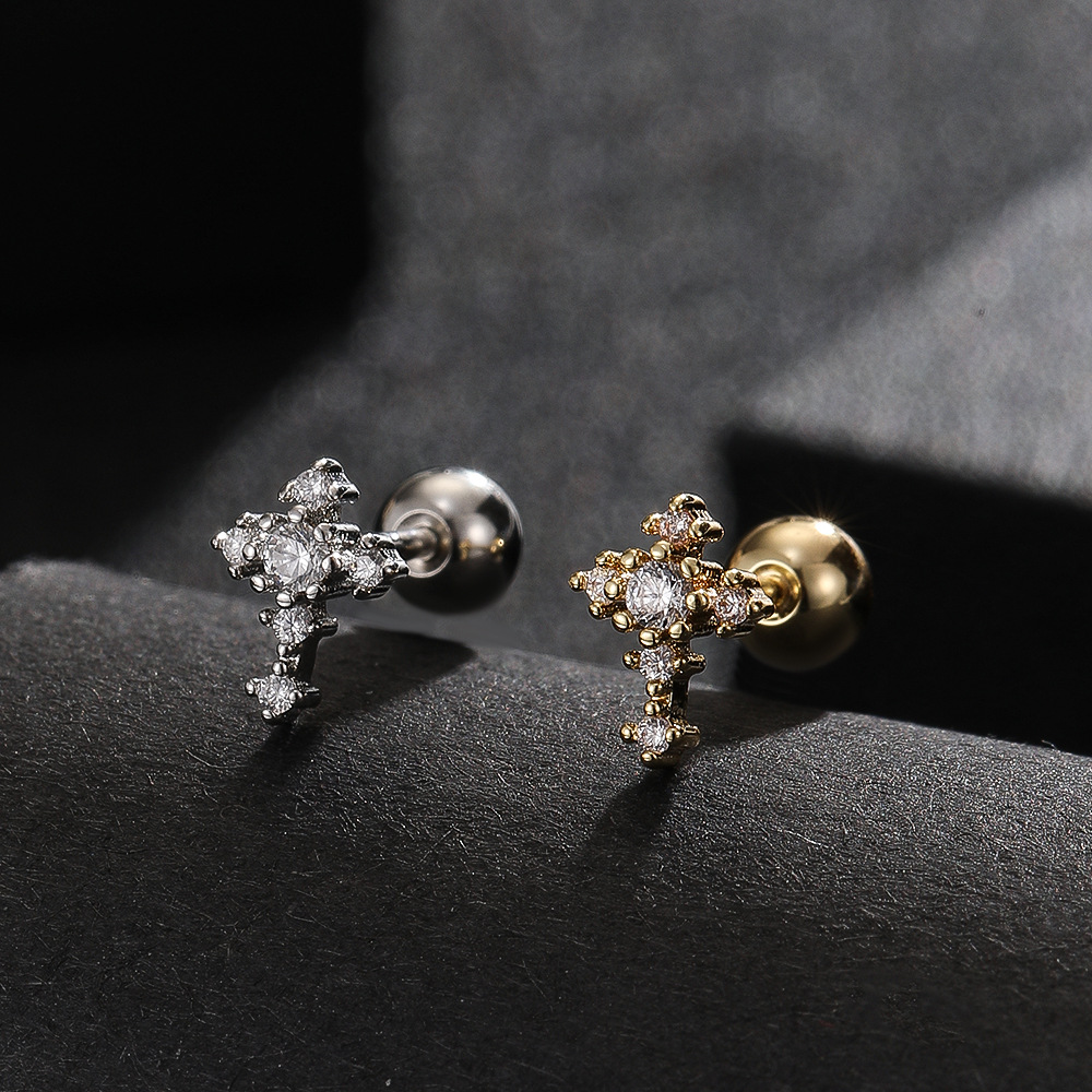 Elegant 18K Gold Plated Titanium Steel Screw Rod Ear Bone Nails Leaf Cross Cartilage Earrings High-End Niche Ear Jewelry - Image 4