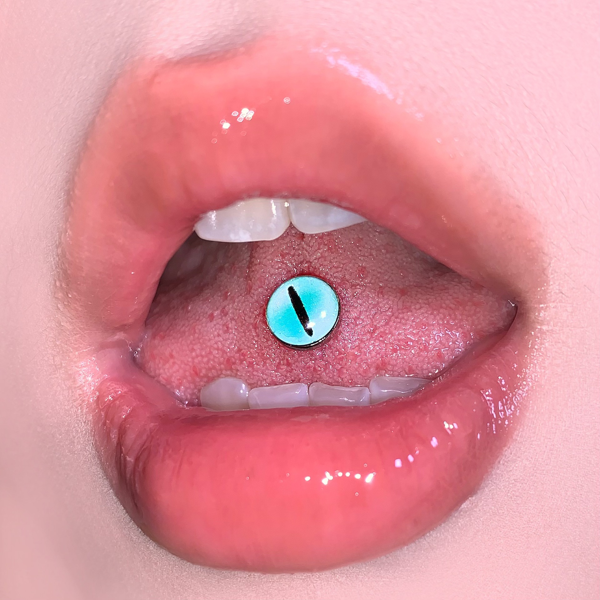 Hot selling 5 colors gradient magic pupil eye tongue barbell 316L surgical steel tongue piercing jewelry for women men wholesale - Image 4
