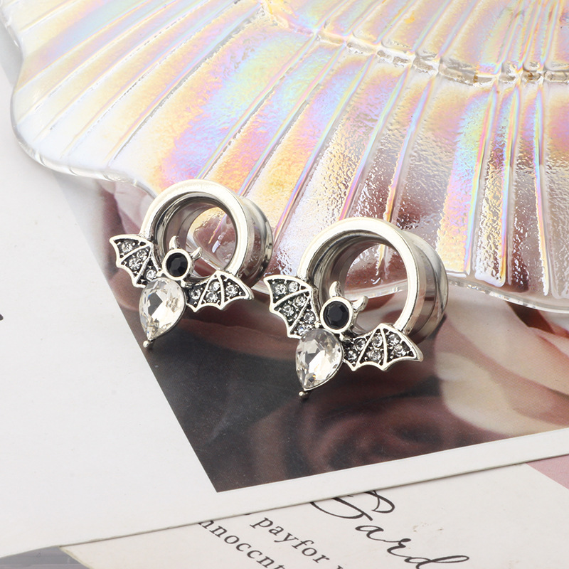 New Stainless Steel Ear Expander Fashion Trendy Men Women Auricle Bat Piercing Earrings - Image 3