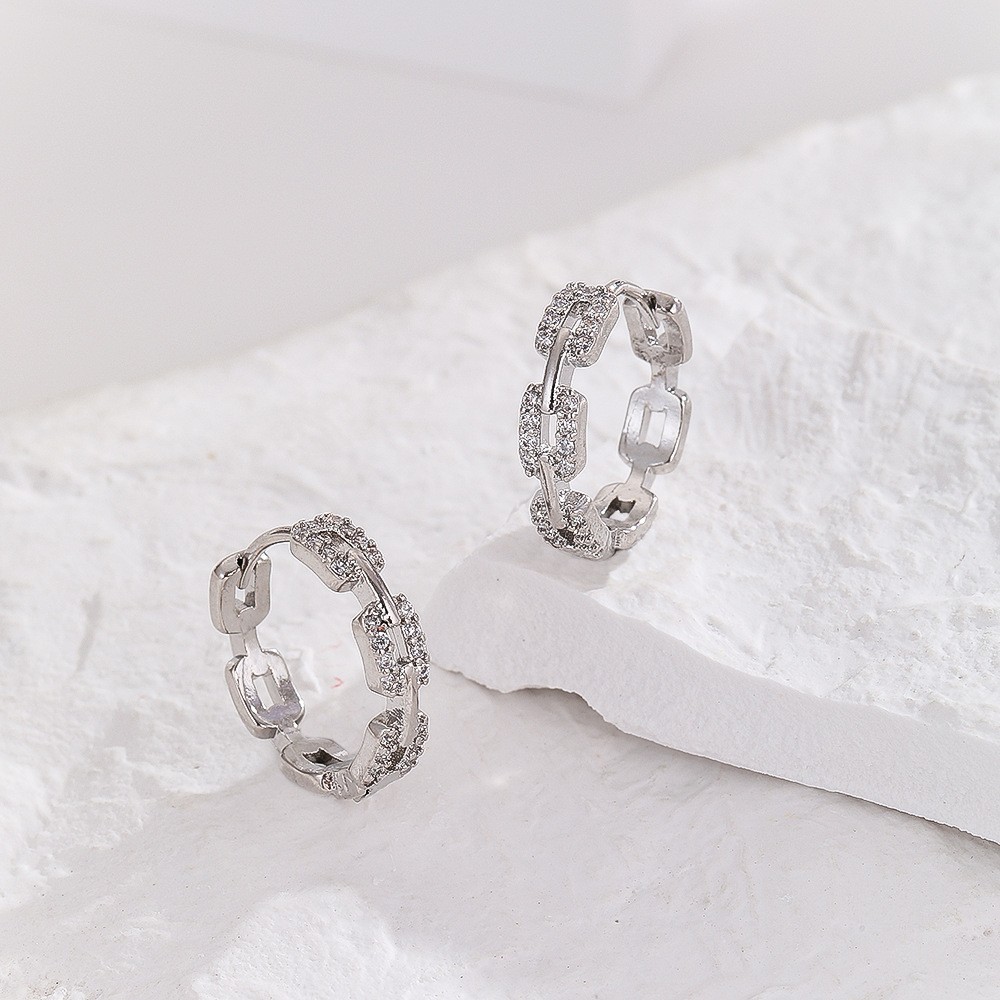 South Korea Fashion Simple Gold Geometric CZ Earrings for Women Light Luxury INS Style Temperament Ear Jewelry Wholesale - Image 3