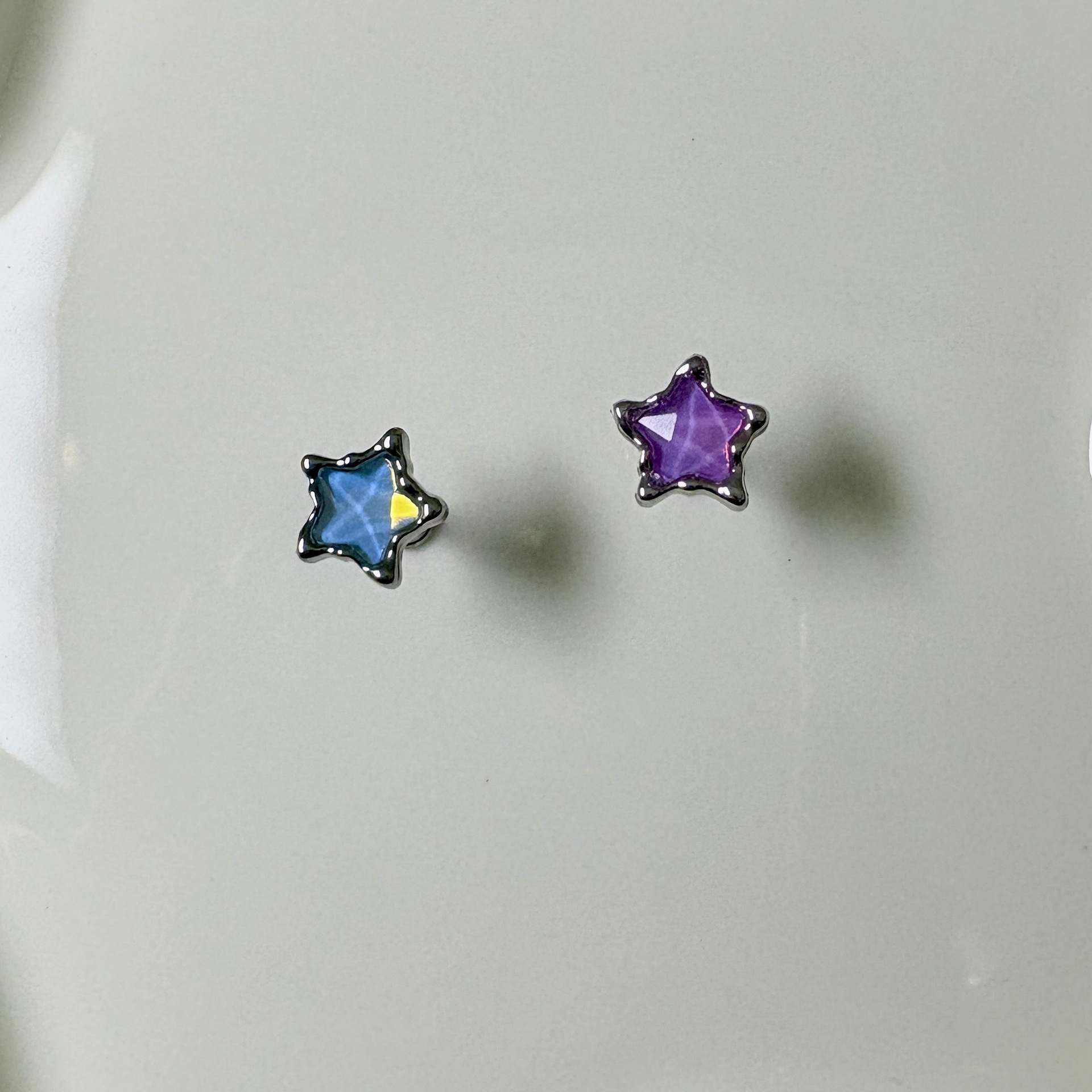 Colorful Five-Pointed Star Lip Stud 316L Surgical Steel Internally Threaded Labret Piercing Jewelry for Lip Nail Cartilage Ear Bone Nail - Image 4