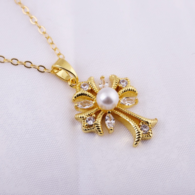 Women's Crown Cross Hollow Design Colorful Zircon Clavicle Chain Necklace Light Luxury Gold Plated Copper Jewelry - Image 3