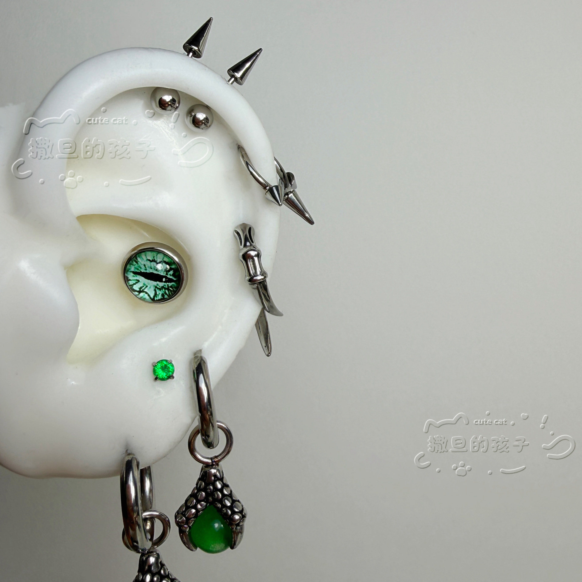 Ear Bone Studs, Titanium Steel Non-Fading Ear Studs, Earlobe Studs, Earrings, Snake Pupil Green Abyss Punk Ear Accessories for Men and Women - Image 4