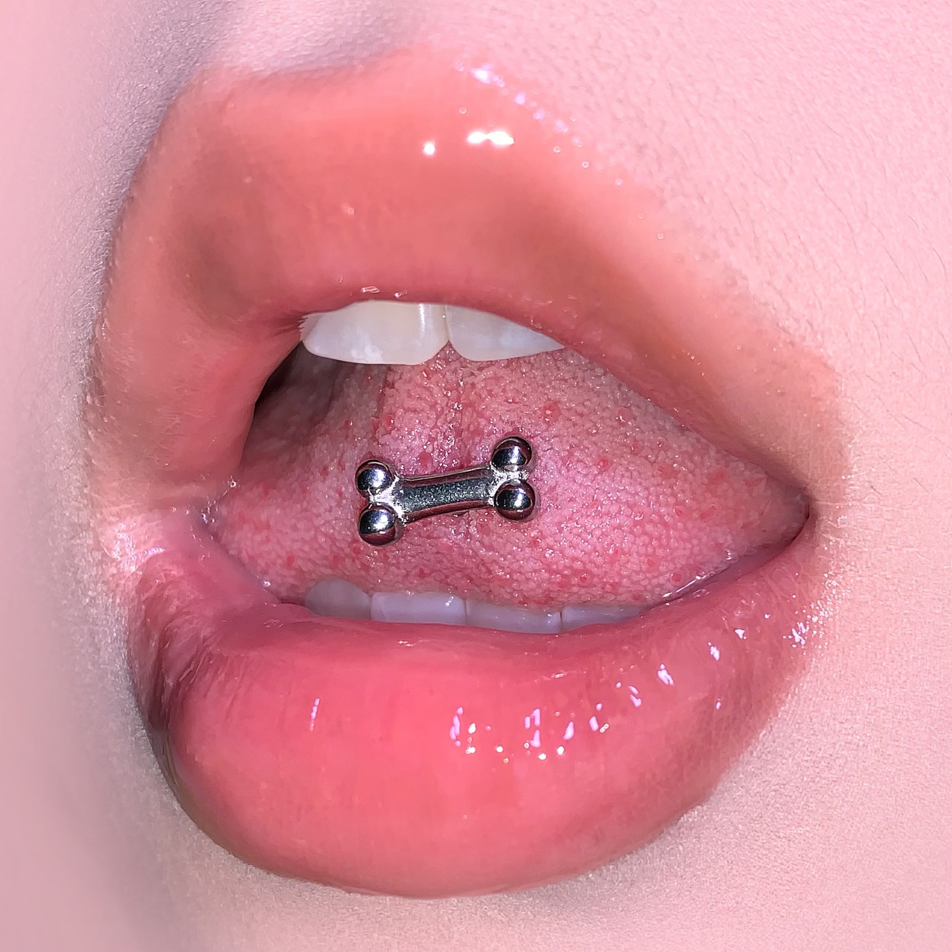 3D Puppy Bone Tongue Barbell 316L Surgical Steel External Thread Tongue Piercing Jewelry Punk Sexy - Image 2