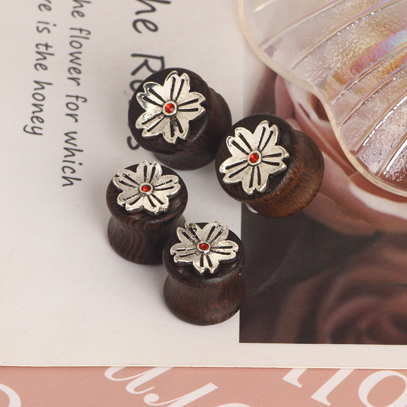 European American Retro Alloy Casting Sunflower Wood Ear Expander Piercing Ear Plug Tunnel 20mm - Image 5