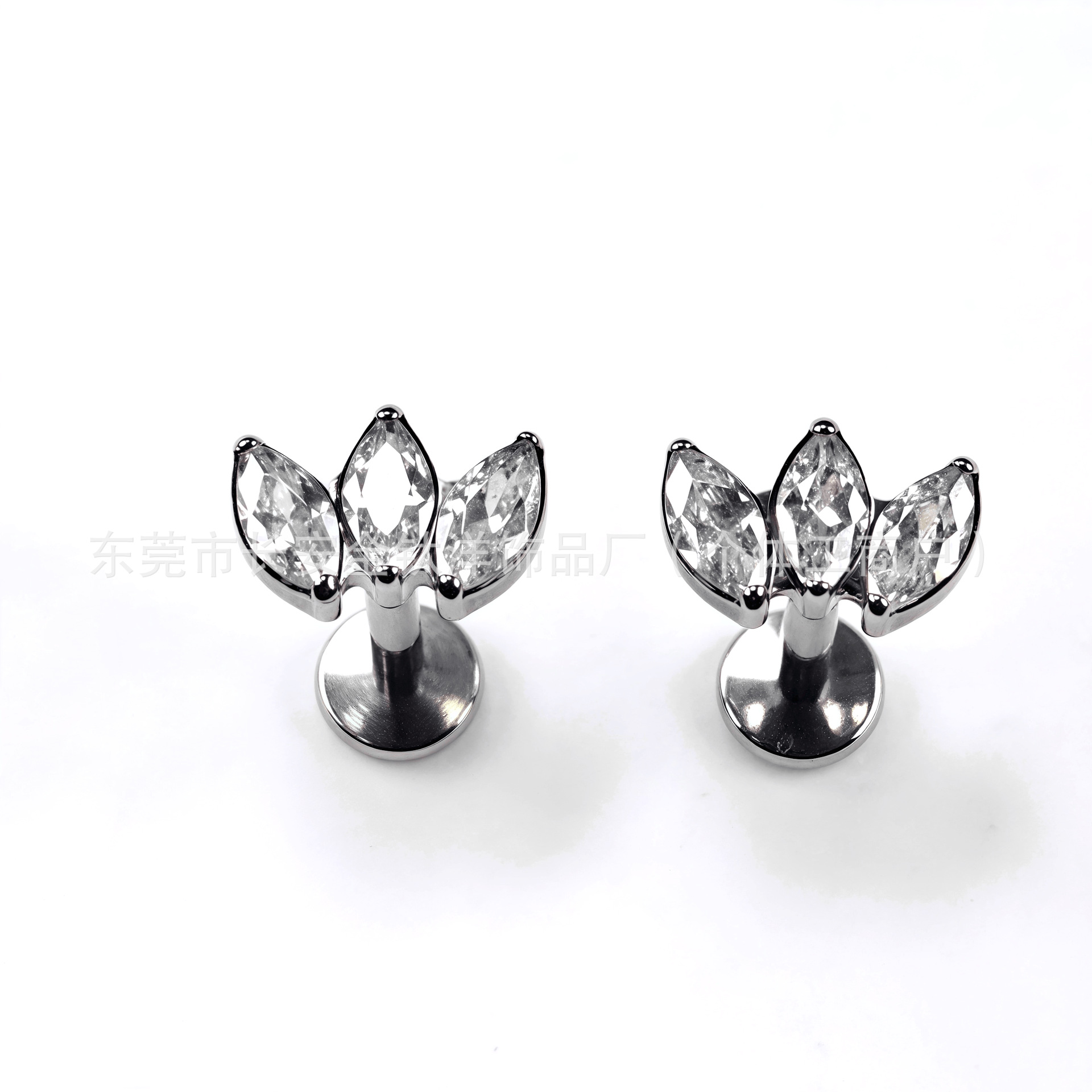 F136 Titanium Internal Thread Three-Leaf Marquise Zircon Lip Stud Earring G23 Titanium Alloy Piercing Jewelry Ear Bone Stud - Image 5