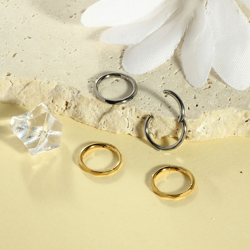 G23 Titanium Rhombus Unisex Nose Ring Earring Lip Ring Piercing Jewelry - Sold Individually - Image 3