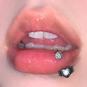 Flashing Three-Color Heart CZ Lip Ring External Thread C- Ring 316L Surgical Steel Cartilage Ear Piercing Jewelry Wholesale