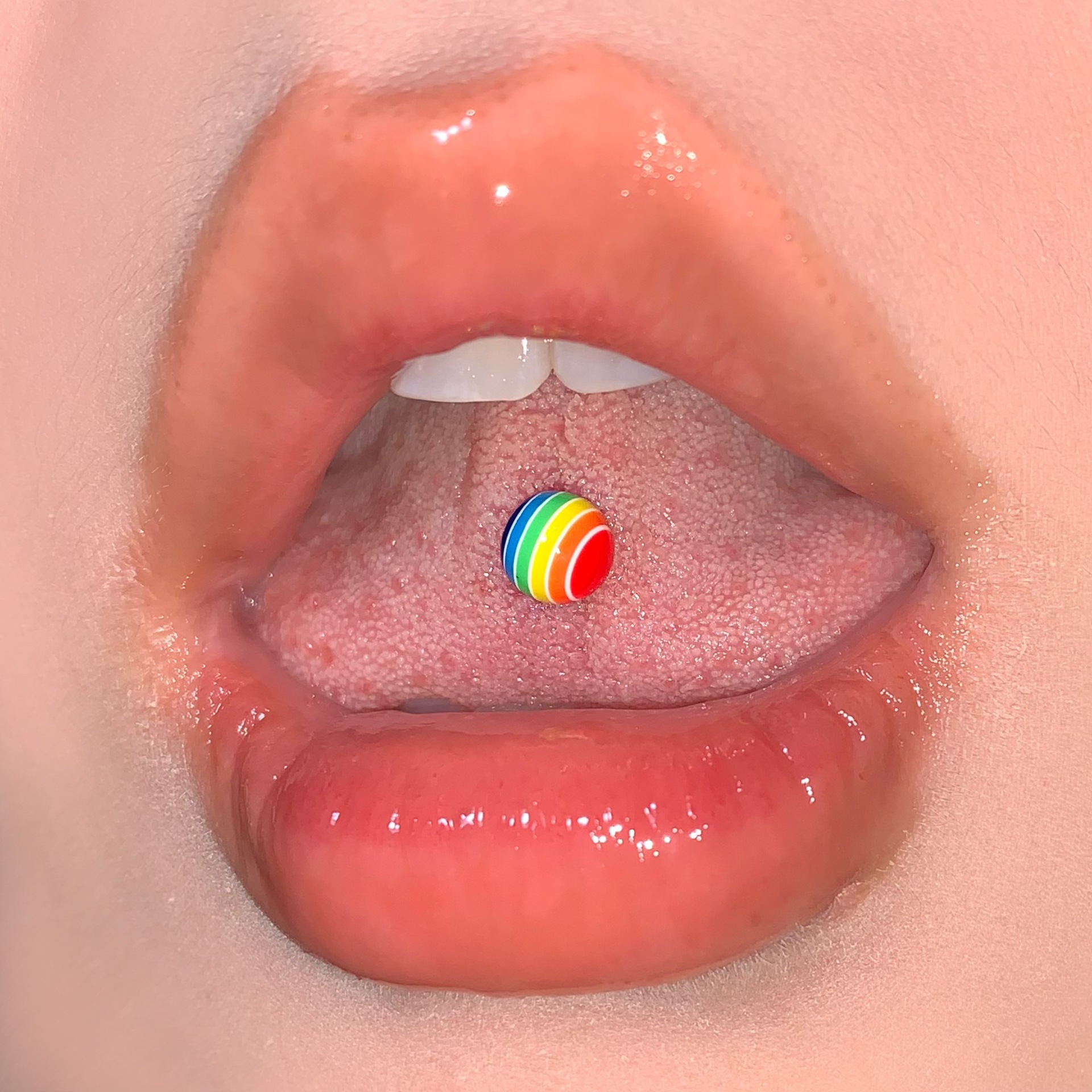 Double-Ended Rainbow Tongue Barbell 14G Titanium Steel Acrylic External Thread Oral Piercing Jewelry Wholesale - Image 2