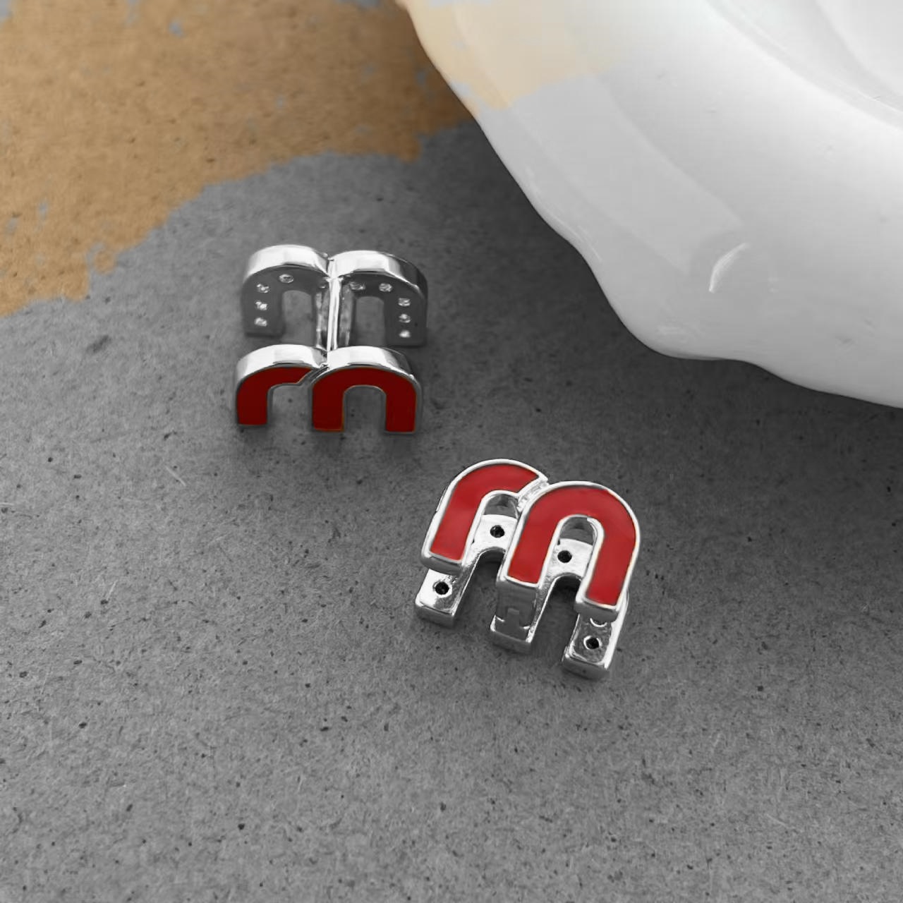 2024 New Colorful 'M' Letter Earrings Double-Sided Luxury Inlaid Zircon Sweet Versatile Popular Stud Earrings - Image 3