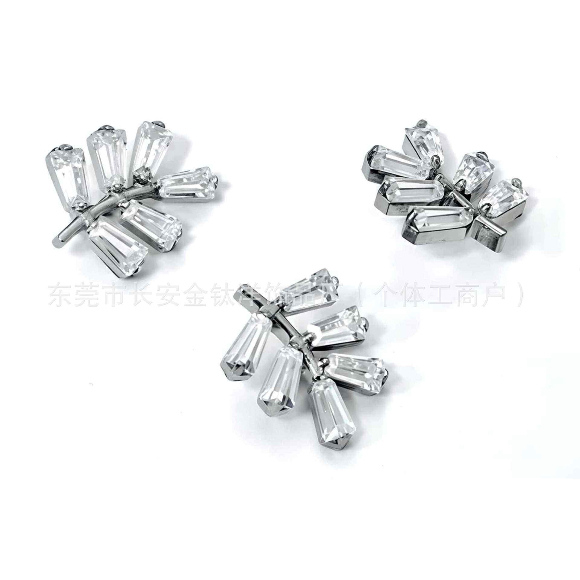 F136 Titanium Internal Thread Leaf Zircon Earrings Lip Nail Ear Bone Nail G23 Titanium Alloy Human Cartilage Piercing Jewelry - Image 2