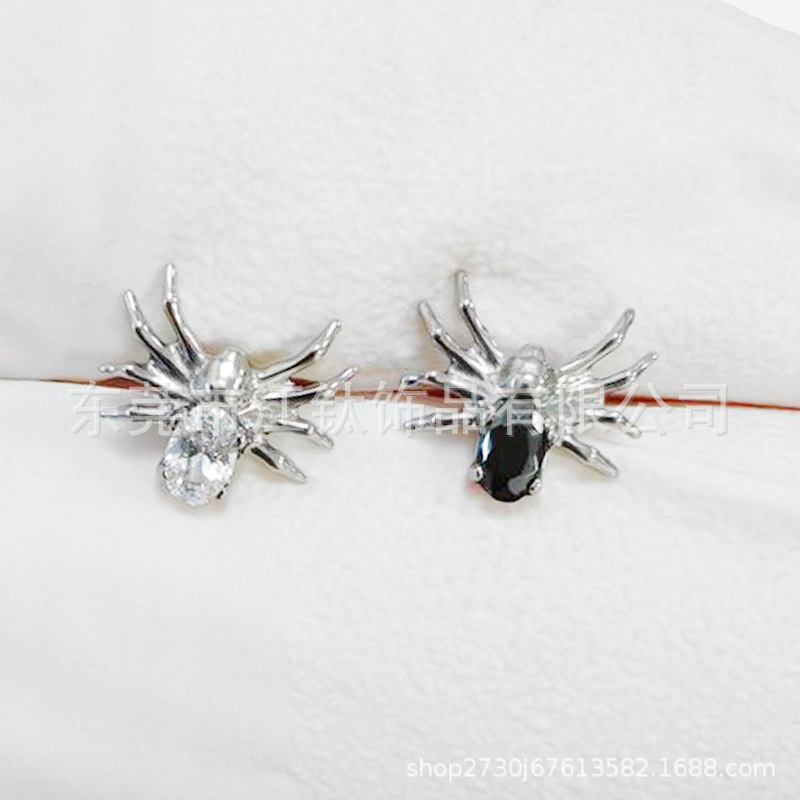 G23 Titanium Spider Ear Cartilage Stud - Gold with Black Zircon - ASTM F136 Piercing Jewelry - Image 3