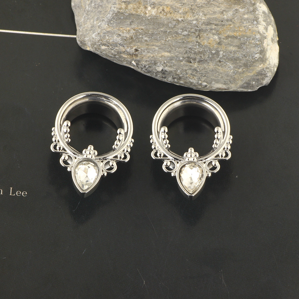 Stainless Steel Auricle Horn Ear Expander - 16mm Rose Gold Retro Crown Shape Drop Resin-Free Body Jewelry - Image 5