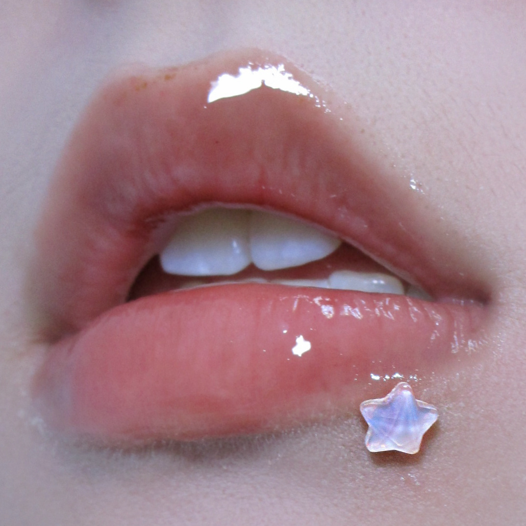 5-Color Mocha Star Lip Piercing, Gradient Titanium Steel Cartilage Earring, Hot Girl Style, Wholesale - Image 2