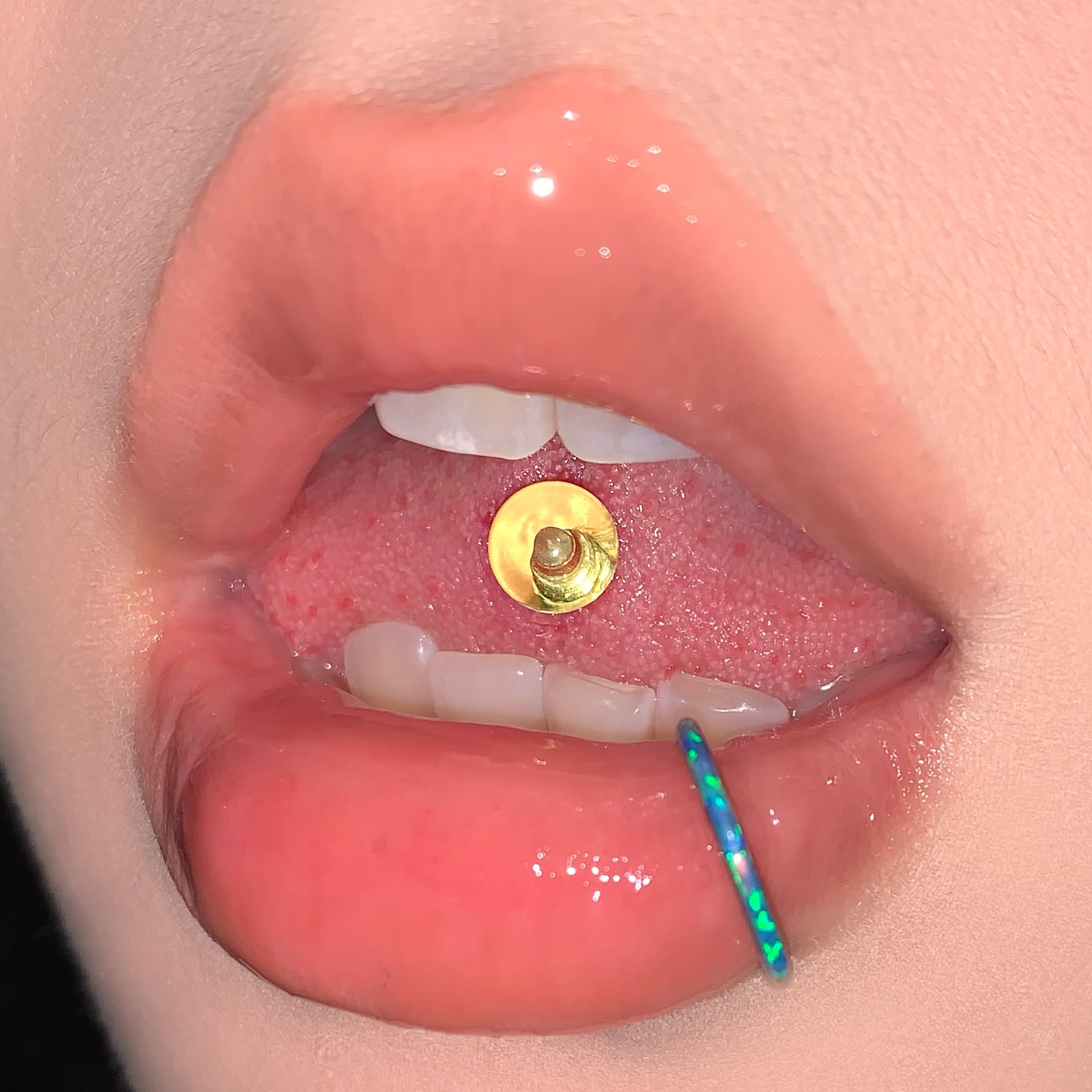 Deep Pink Acrylic Tongue Barbell 18mm 1.6mm External Thread 316L Surgical Steel Tongue Piercing Jewelry - Image 4