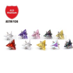 F136 Titanium Labret Lip Ring Triangular Zircon Claw Set 5A CZ G23 Titanium Alloy Piercing Jewelry Ear Cartilage Stud