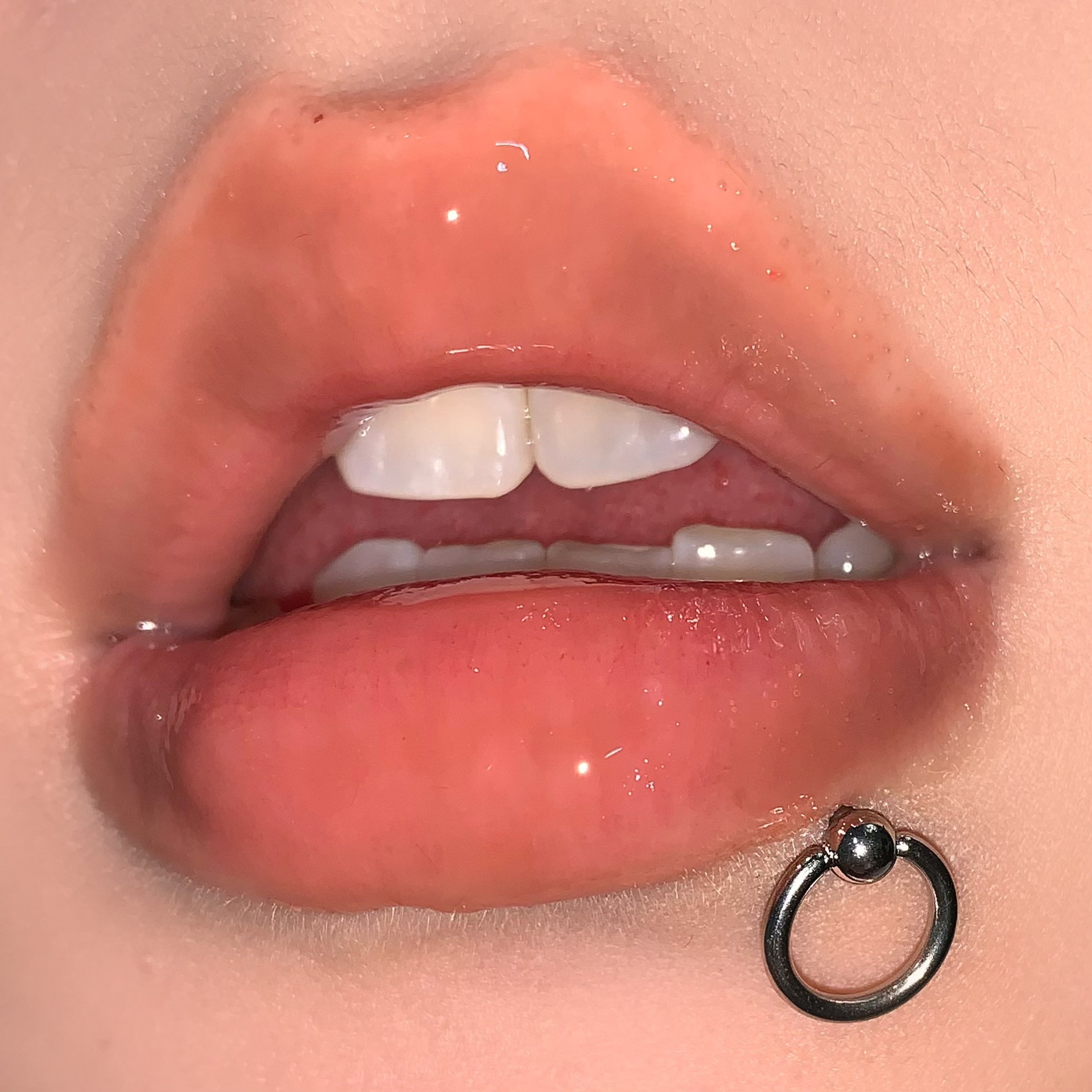Ring Ring Lip Nail Straight Rod External Thread Titanium Steel Lip Piercing Jewelry Wholesale - Image 3