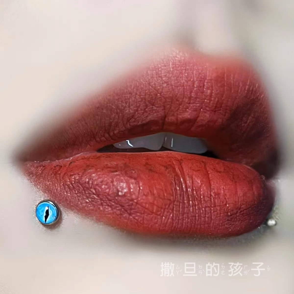16mm 1.2mm Lip Ring Labret Stud Internally Threaded 316L Surgical Steel Sweet Cool Style Gold - Image 3