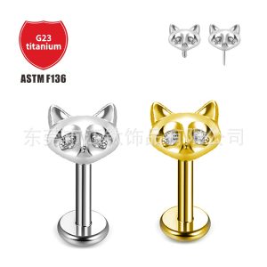 Fox Head Inlaid Zircon Ear Cartilage Stud G23 Titanium Alloy Piercing Jewelry