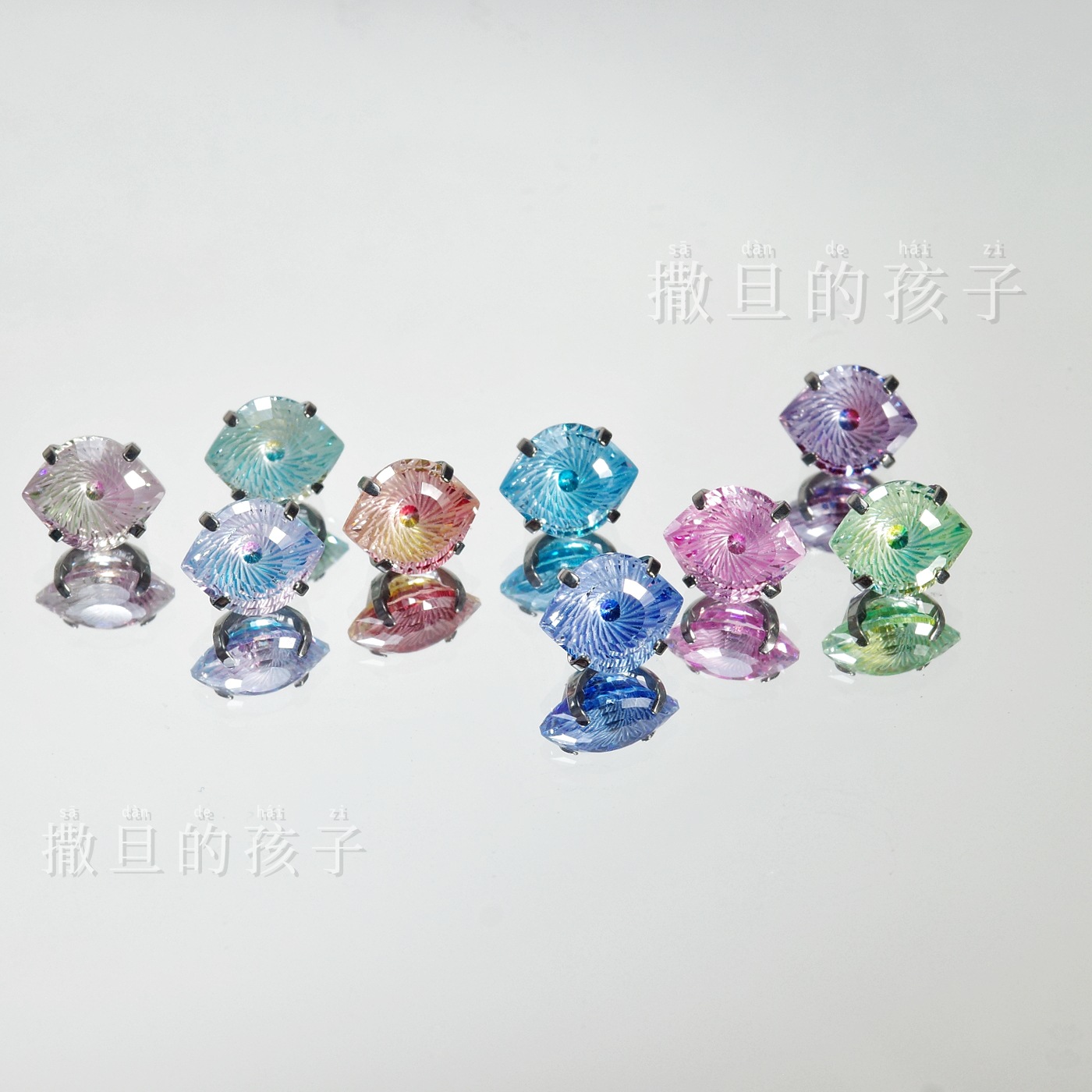 Satan's Child Devil Eye Lip Stud Titanium Alloy Internally Threaded Niche Ear Cartilage Stud - Image 3