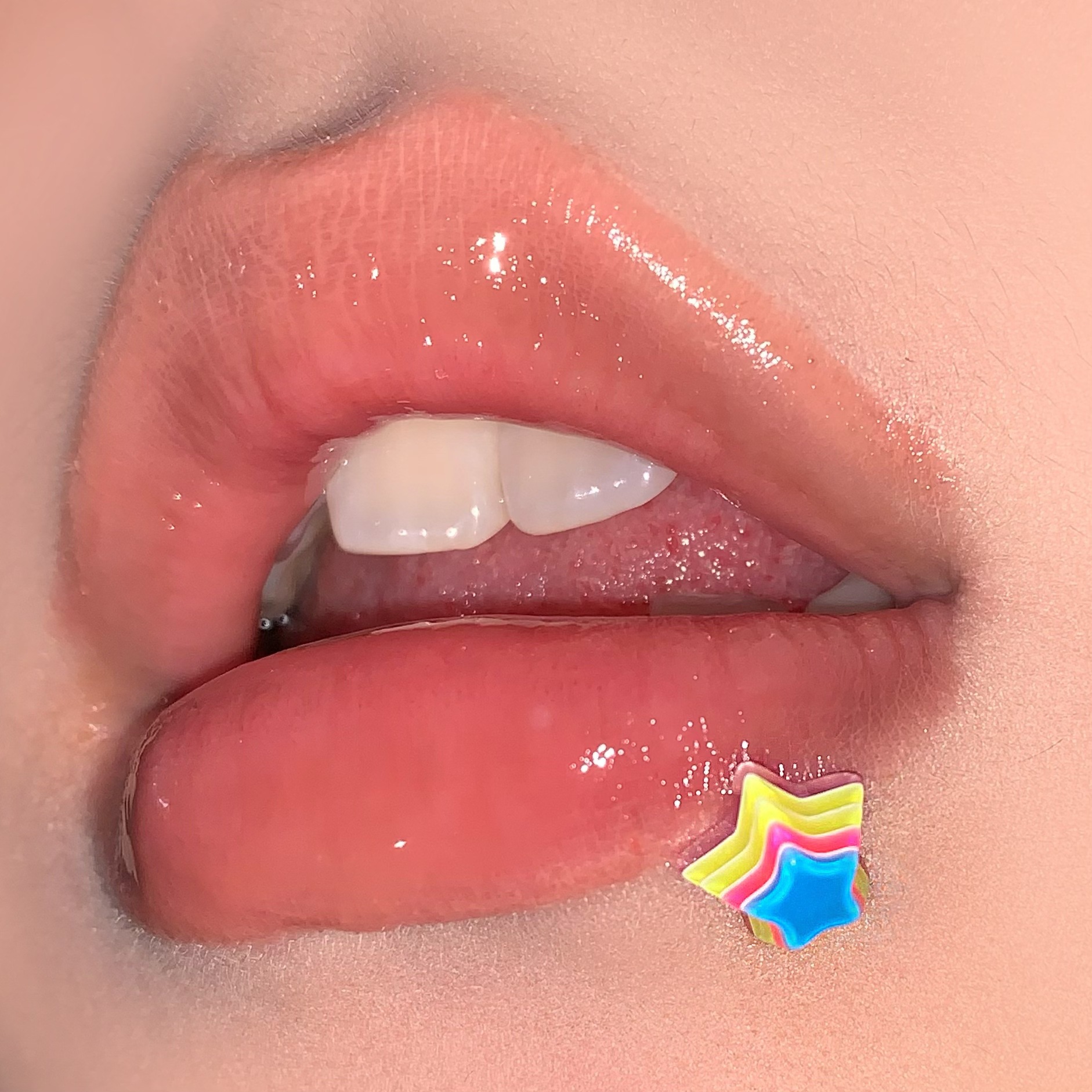 Colorful Star Heart Lip Nail Dopamine Sexy Style Titanium Steel Ear Bone Nail Piercing Jewelry Wholesale - Image 3