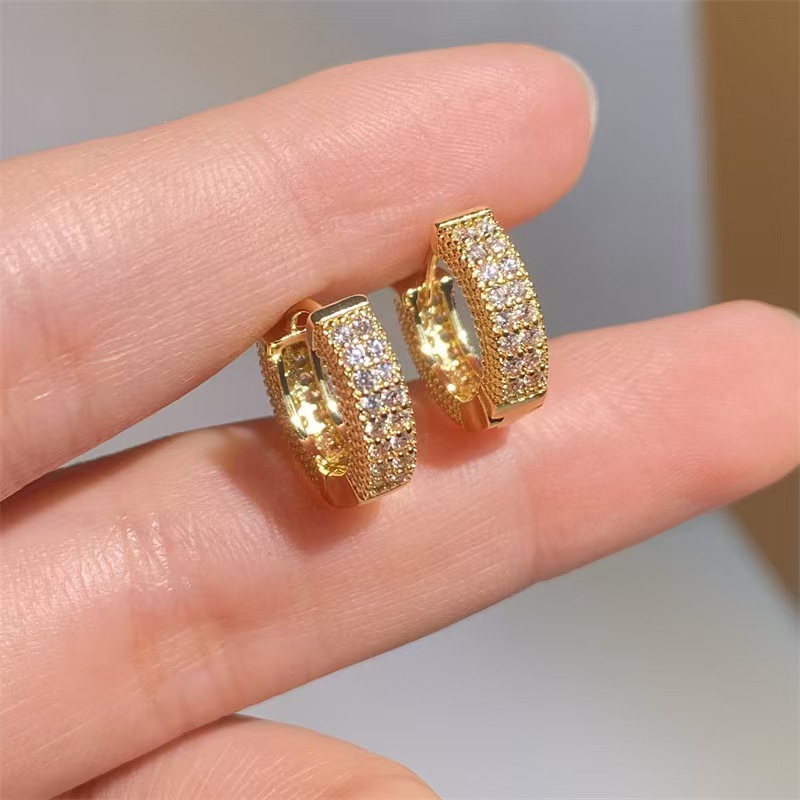 European American Fashion Full Diamond Earrings 2024 New Style Unisex Geometric Earrings - Image 4