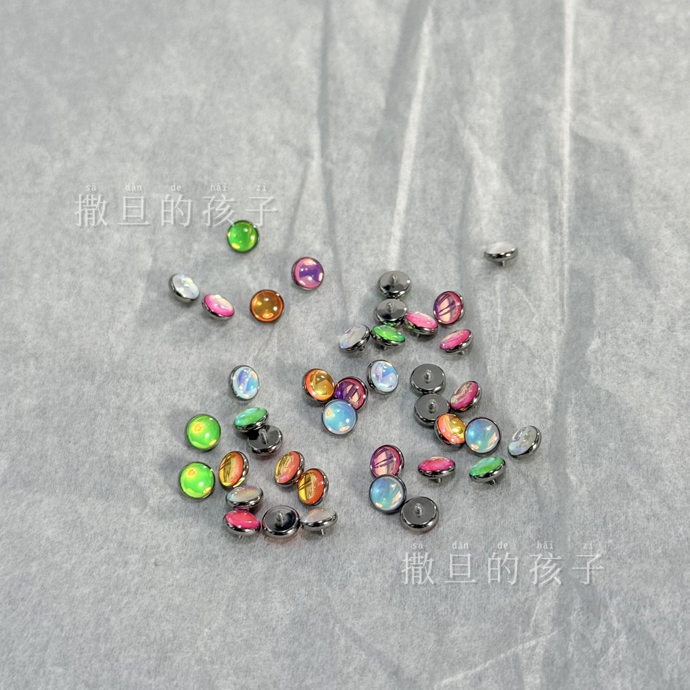 F136 Titanium Alloy Tongue Piercing Barbell - Sparkling Color-Changing Internal Thread Tongue Ring for Oral Piercing - Image 4