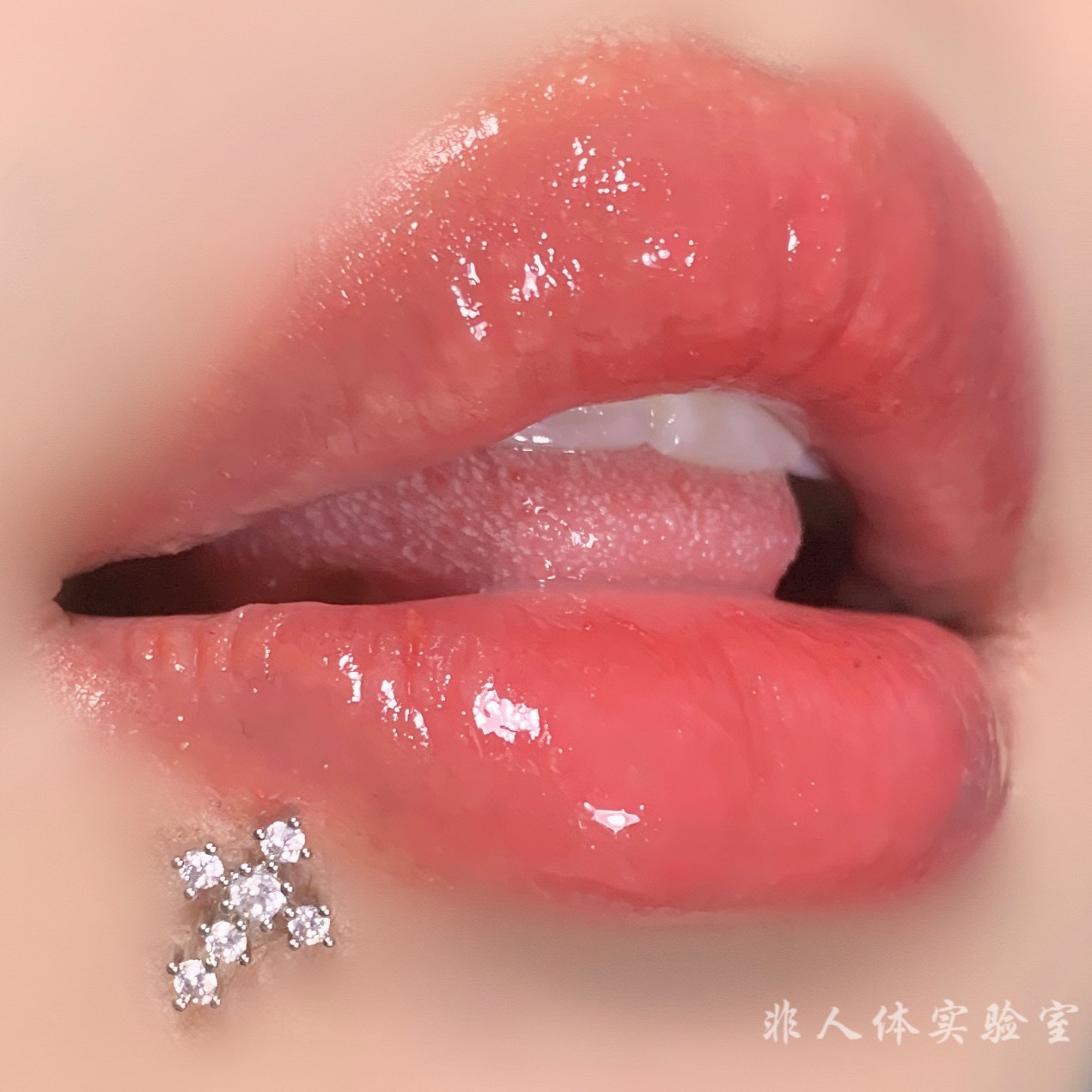 Lip Nail Diamond Cross Lip Ring Labret Stud Titanium Steel Sweet Cool Piercing Jewelry 12mm 1.2mm - Image 3