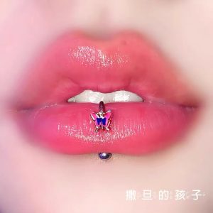 Butterfly Romantic Lip Ring Titanium Steel Niche Sweet Cool Lip Piercing Hoop Jewelry New