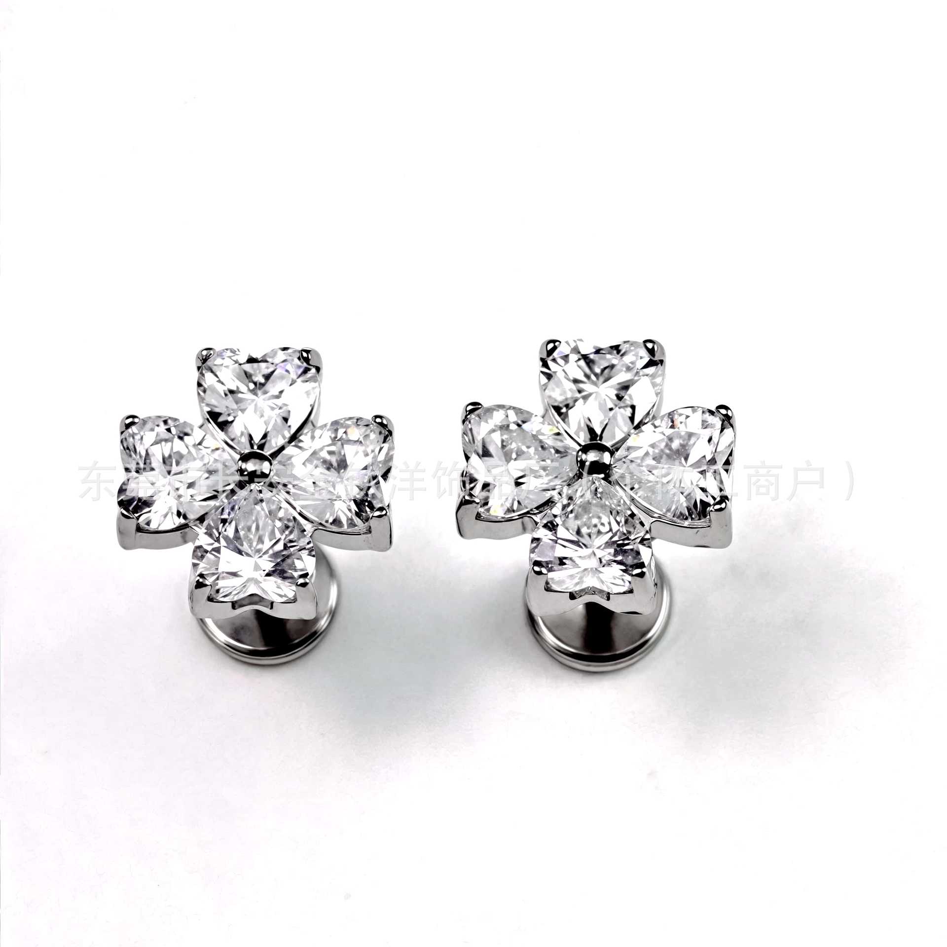 F136 Titanium Four-Leaf Clover Heart-Shaped Zircon Stud Earrings Nose Studs G23 Titanium Alloy Body Piercing Jewelry Ear Bone Studs - Image 3