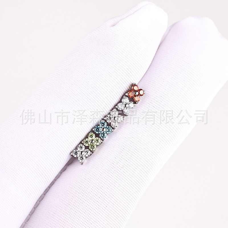 Zesen F136 Titanium Alloy Ear Nail Four-leaf Clover Petals with 5A Zircon Lip Nail G23 Titanium Ear Bone Nail Human Puncture - Image 4