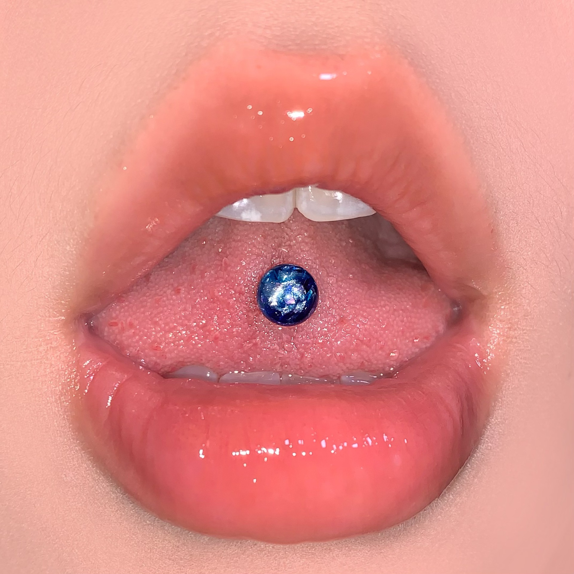 Fine Glitter Tongue Nail Tongue Ring Stainless Steel External Thread Stylish Sweet Sexy Tongue Piercing Jewelry Wholesale - Image 4