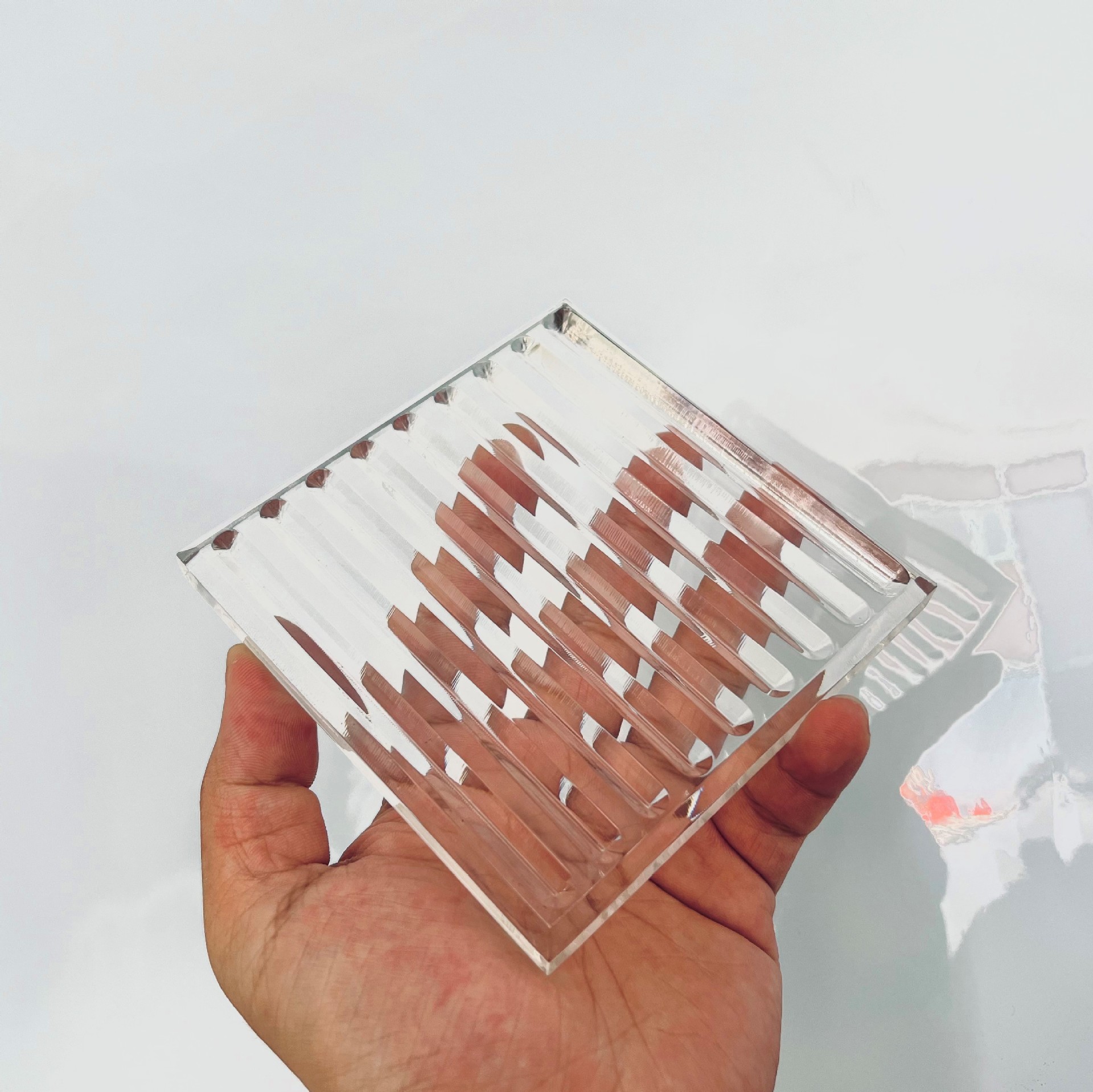 High Transparency Acrylic Tongue Stud Display Stand - Polished Groove for Earrings - Image 4