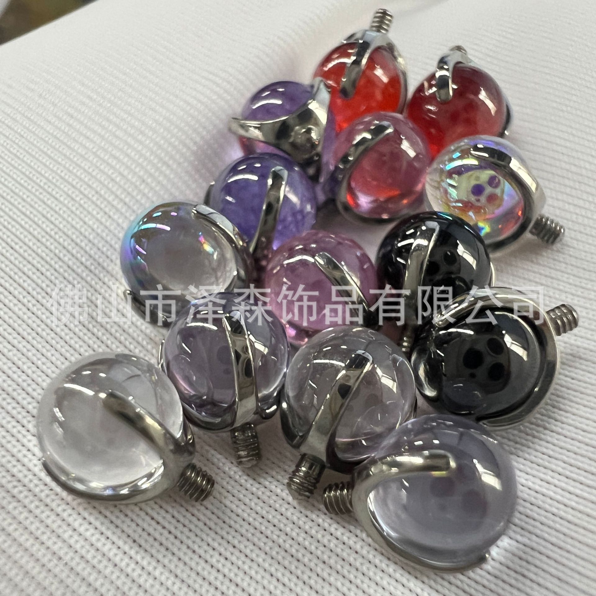 F136 Titanium Alloy Three-Claw Zircon Ball Labret Stud Lip Tongue Ear Nose Piercing Jewelry - Image 2