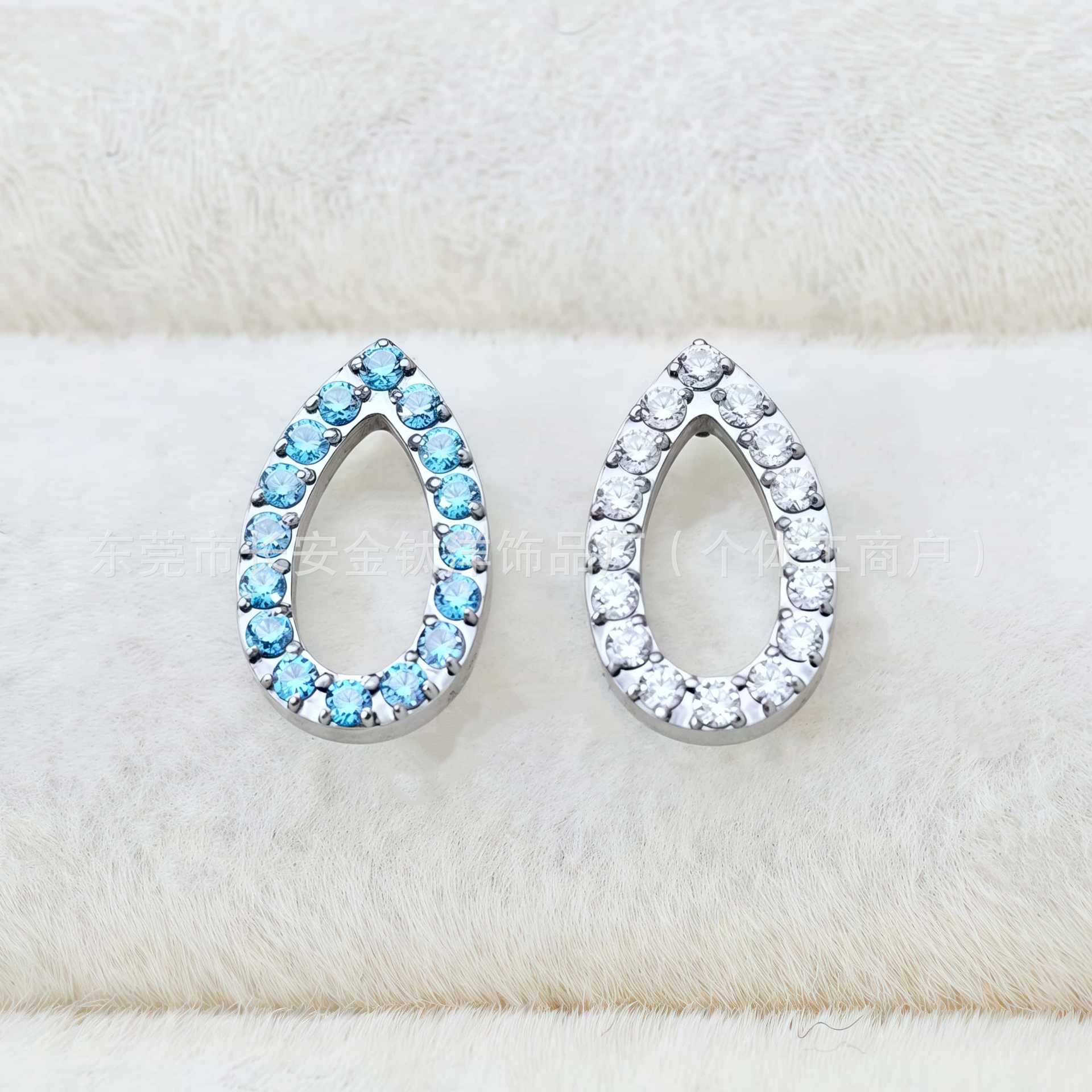 F136 Titanium Internal Thread Hollow Full Diamond Zircon Lip Stud - 14mm Blue Lip Piercing Jewelry - Image 4
