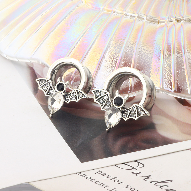 New Stainless Steel Ear Expander Fashion Trendy Men Women Auricle Bat Piercing Earrings - Image 4