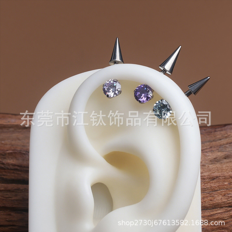 JT851 G23 Titanium Six Prong Gem Pointed Cone Internal Thread Ear Cartilage Stud - Emerald Green & Titanium Color - Image 3
