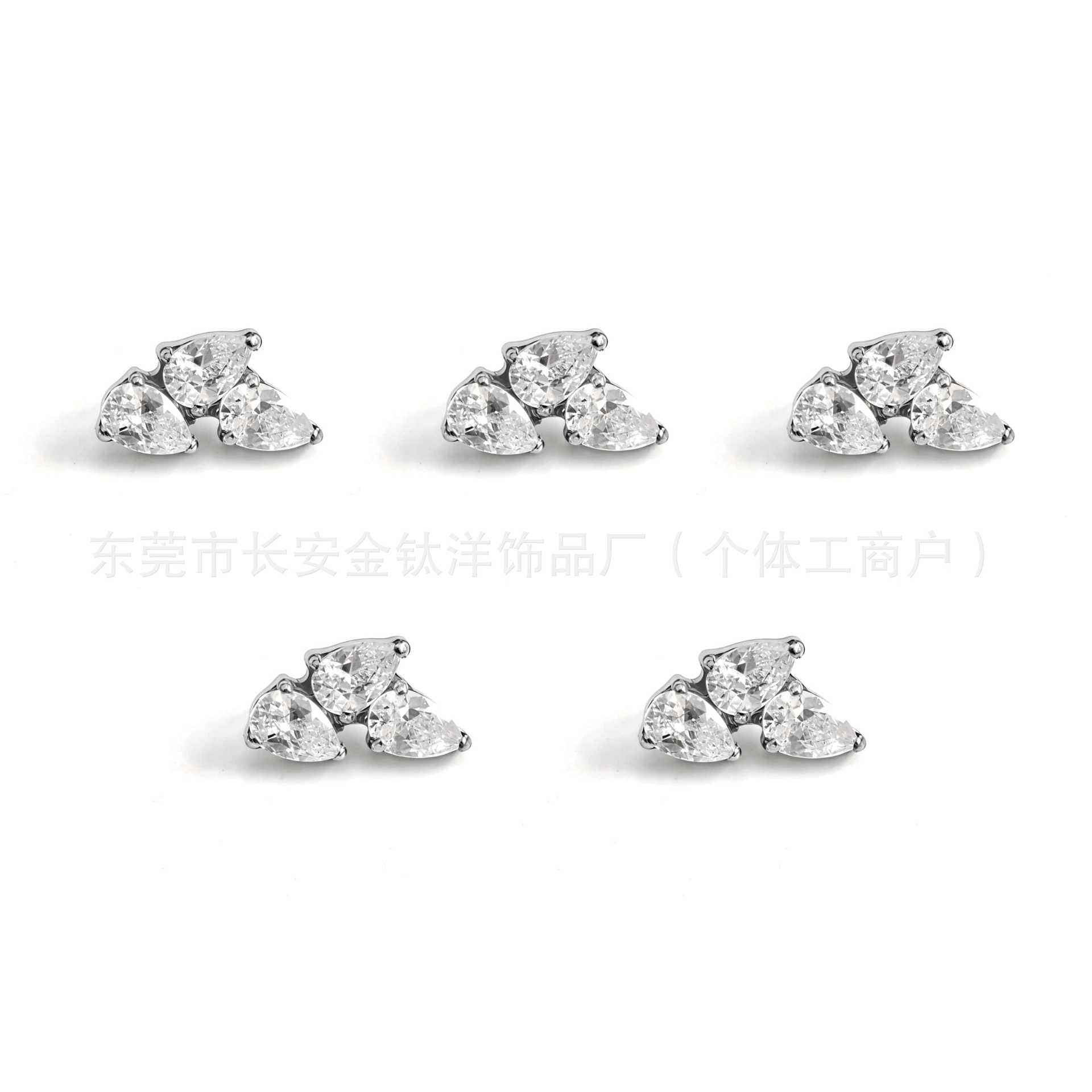 F136 Full Diamond Irregular Zircon Lip Stud, Ear Stud, Ear Bone Stud, G23 Titanium Alloy Body Piercing Jewelry - Image 5