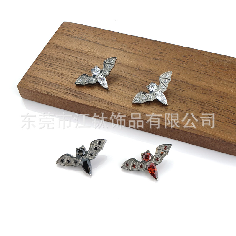 G23 Titanium Ear Bone Nail Bat Zircon Cross-border Hot Sale Titanium Alloy Body Piercing Jewelry Ear Stud - Image 3