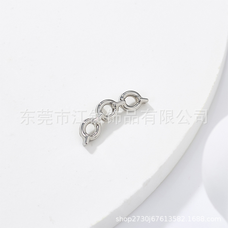 F136 Titanium Three-Circle Chain Earrings G23 Titanium Alloy Body Piercing Jewelry for Ear Cartilage - Image 2
