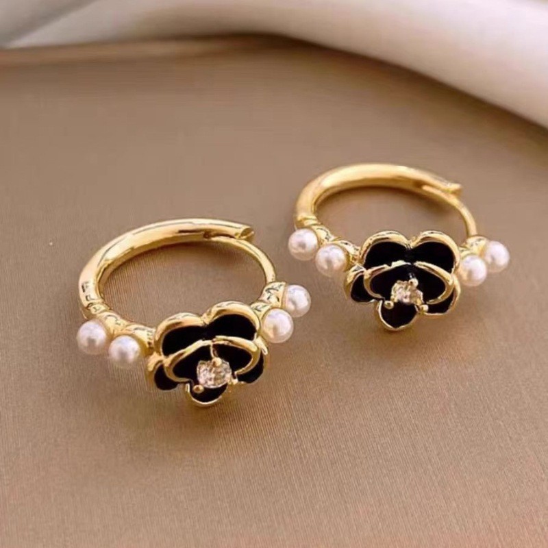 Mori Sweet Simple Temperament Camellia Pearl Ear Buckle High Sense Gentle Cute Fashion Niche Design Earrings - Image 4